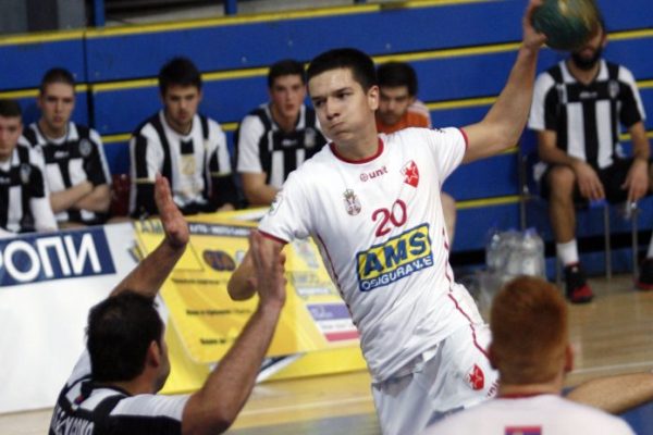 Алекса Туфегџић најмлађи дебитант у историји клуба