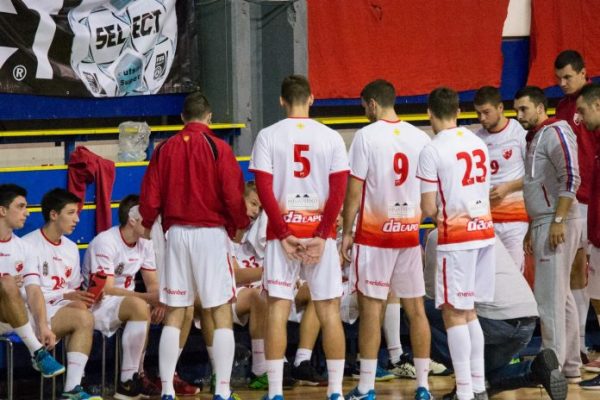 Раднички Обреновац – Црвена звезда 27:38 (13:22)