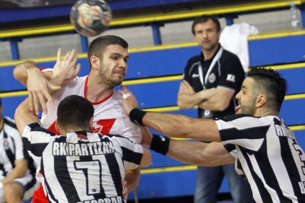 Пораз у 85. „вечитом дербију“