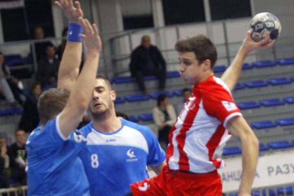 Железничар – Црвена звезда 31:21 (12:12)