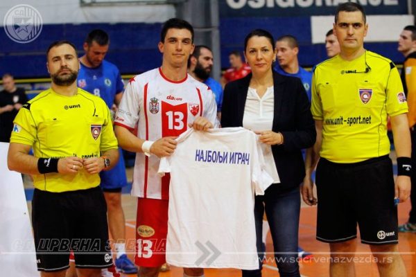 Црвена звезда – Мокра Гора 31:29 (18:12)