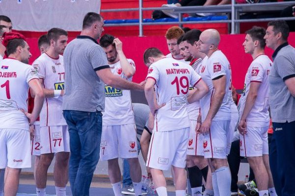 Пораз у Новом Саду