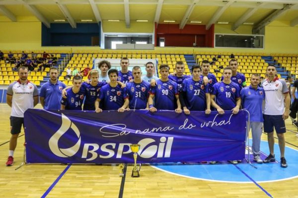 Звездини јуниори освојили турнир у Сарајеву