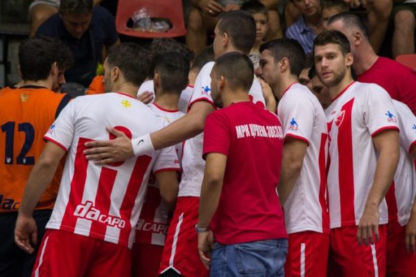 ПКБ – Црвена звезда 27:30 (10:15)