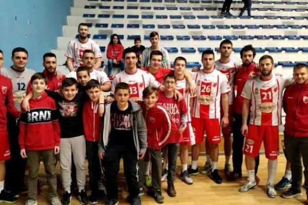 Слога – Црвена звезда 22:30 (9:15)