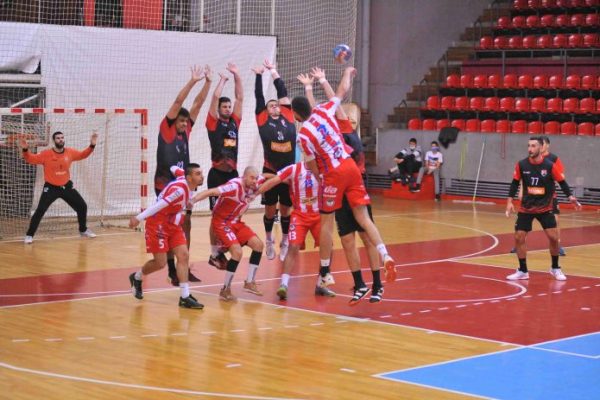 Црвено-бели славили у Крагујевцу