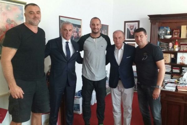 Захвалност ФК Црвена звезда на помоћи