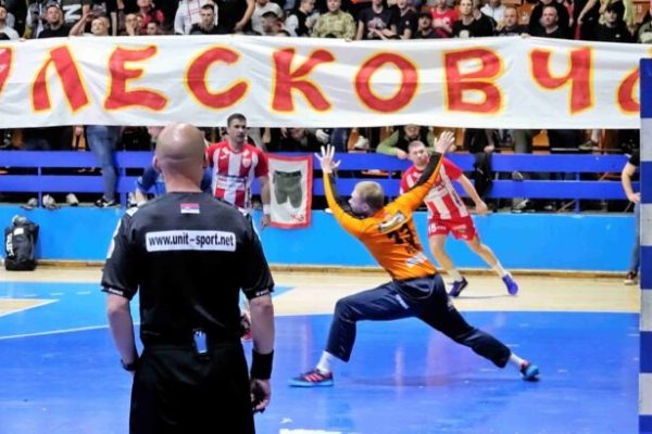 Дубочица – Црвена звезда Грундфос 34:26 (18:13)