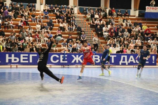 Југовић – Црвена звезда Примобет 36:33 (15:14)