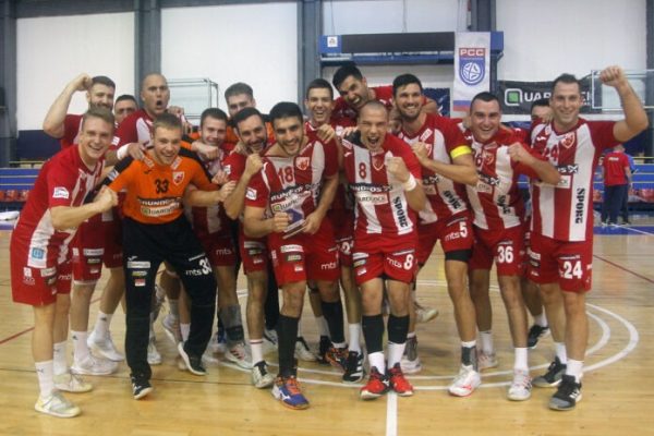 Црвена звезда Грундфос – Шамот 30:22 (17:11)