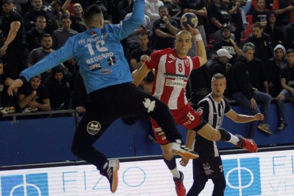 Партизан – Црвена звезда Грундфос 35:28 (22:12)
