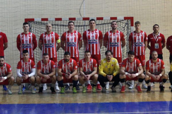 Црвена звезда МаксБет – Југовић Ламагро 33:27 (14:11)
