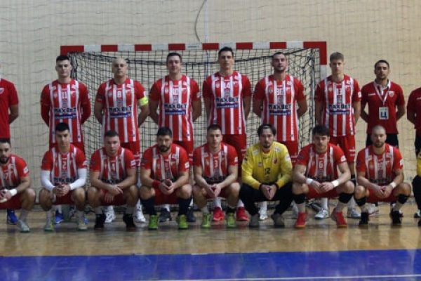 Црвена звезда МаксБет – Југовић Ламагро 33:27 (14:11)