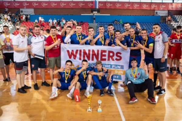 Нови пехар за Звездине рукометне наде